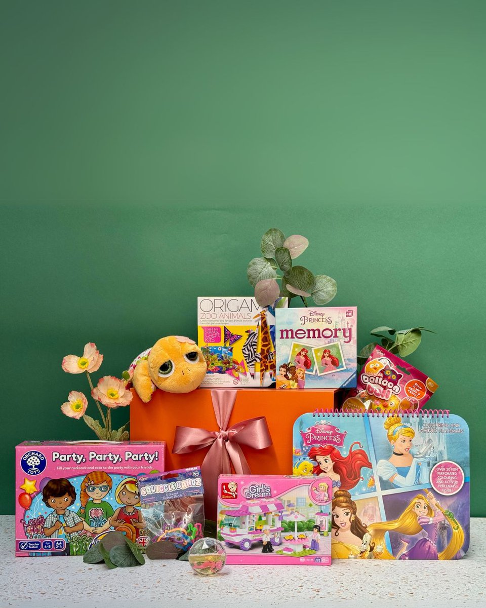 BasketsGalore's tweet photo. Do you ever struggle to find gifts for kids, for delivery to their door? 🎁🧑👧
We have a huge range of Children's Gifts, which are playful, colourful and exciting! 🧡🎁🎀🥳
https://t.co/mQxk8q6ywd
#giftsforkids #giftforboy #giftforgirl #kidsgiftbaskets https://t.co/hl8FEavxh2