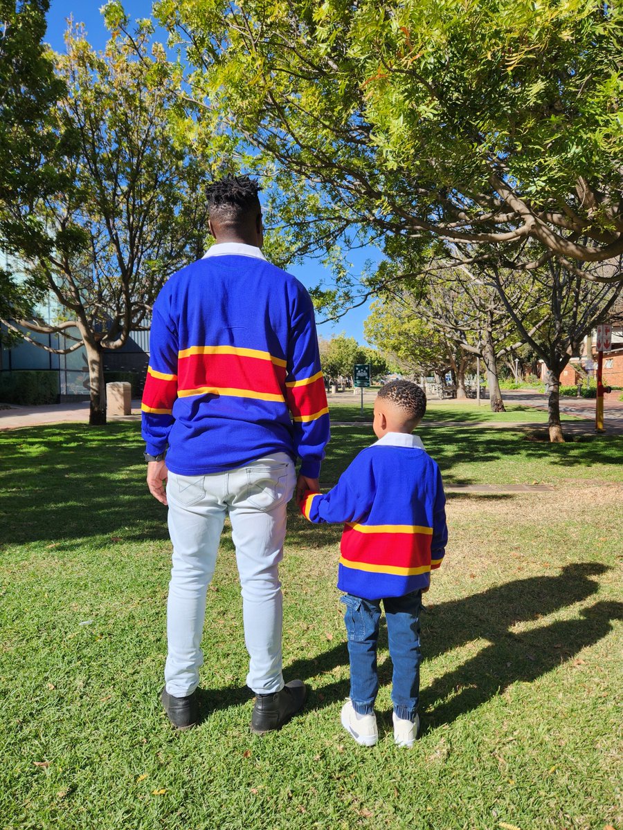 UPTuks's tweet photo. FROM FATHER TO FUTURE: It’s never too early to dream big and become part of the Tuks Alumni Fam. Every purchase supports the VC &amp; Principal’s Scholarship Fund — creating infinite impact. Shop online or at the UP Shop. 

#UniversityOfPretoria #InfiniteImpact https://t.co/1ociYYE5Ja