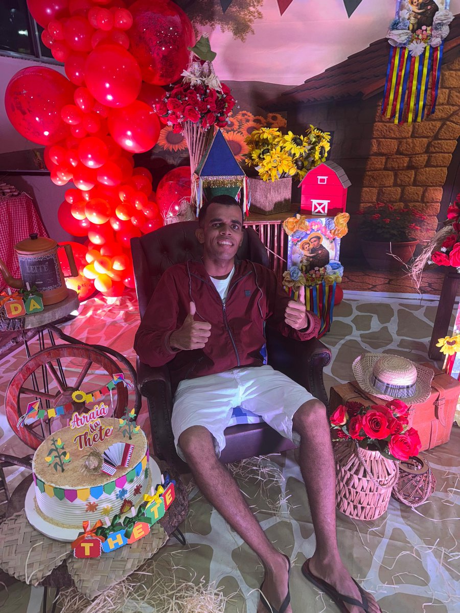 Eu estava muito bem na festa Junina realmente 🥳🤠