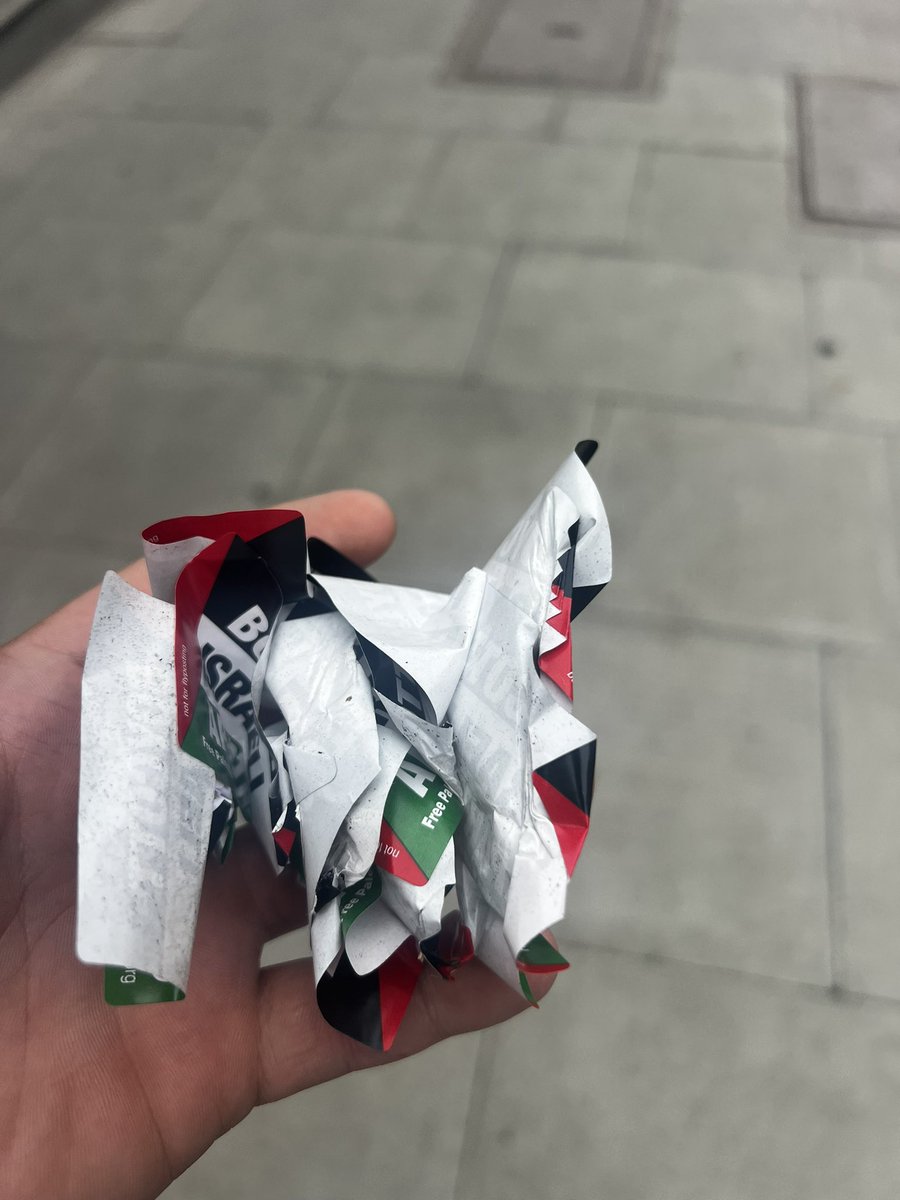 EnglishGeorgeV3's tweet photo. Clean up your towns. https://t.co/pJIy7DgSHO