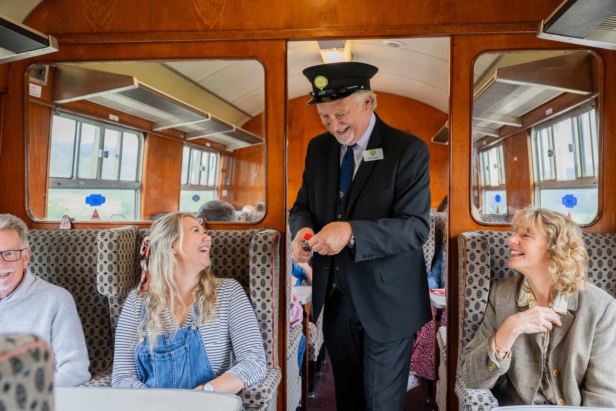Gloucestershire Warwickshire Railway (@gwsr) on Twitter photo 🚂 Looking for something to do this weekend? ☀️
Why not hop aboard for a steam or diesel journey through the Cotswolds? 
Sit back, relax and enjoy stunning countryside views from the comfort of our heritage carriages.
Save 5% on tickets online gwsr.com 🚂 Looking for something to do this weekend? ☀️
Why not hop aboard for a steam or diesel journey through the Cotswolds? 
Sit back, relax and enjoy stunning countryside views from the comfort of our heritage carriages.
Save 5% on tickets online gwsr.com