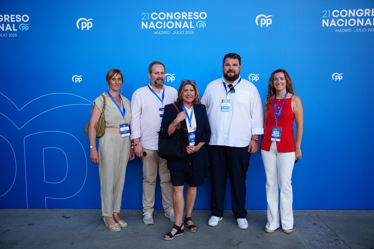 Populares de Galapagar 🇪🇸 (@ppgalapagar) on Twitter photo Preparados para la 2ª Jornada del #21CongresoNacionalPP
El <a href="/PPGalapagar/">Populares de Galapagar 🇪🇸</a> preparado para #TomaPartidoPorEspaña #Galapagar Preparados para la 2ª Jornada del #21CongresoNacionalPP
El <a href="/PPGalapagar/">Populares de Galapagar 🇪🇸</a> preparado para #TomaPartidoPorEspaña #Galapagar