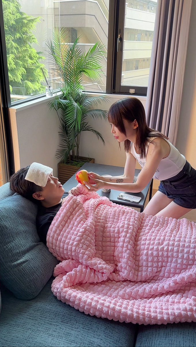 東京宅急変 (@zjb886) on Twitter photo 何が1番効果的か🤩
<a href="/Alice_Nanase_/">七瀬アリス 🐱 Nanase Alice</a>
続きは動画で👇
東京宅急変▶︎tiktok.com/@zjb886
X・TikTokフォローお願いします🙌
#女優 #東京宅急変 #七瀬アリス 何が1番効果的か🤩
<a href="/Alice_Nanase_/">七瀬アリス 🐱 Nanase Alice</a>
続きは動画で👇
東京宅急変▶︎tiktok.com/@zjb886
X・TikTokフォローお願いします🙌
#女優 #東京宅急変 #七瀬アリス