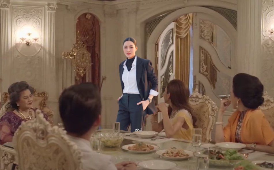 ทุกคนครับ เซอร์ไพรส์