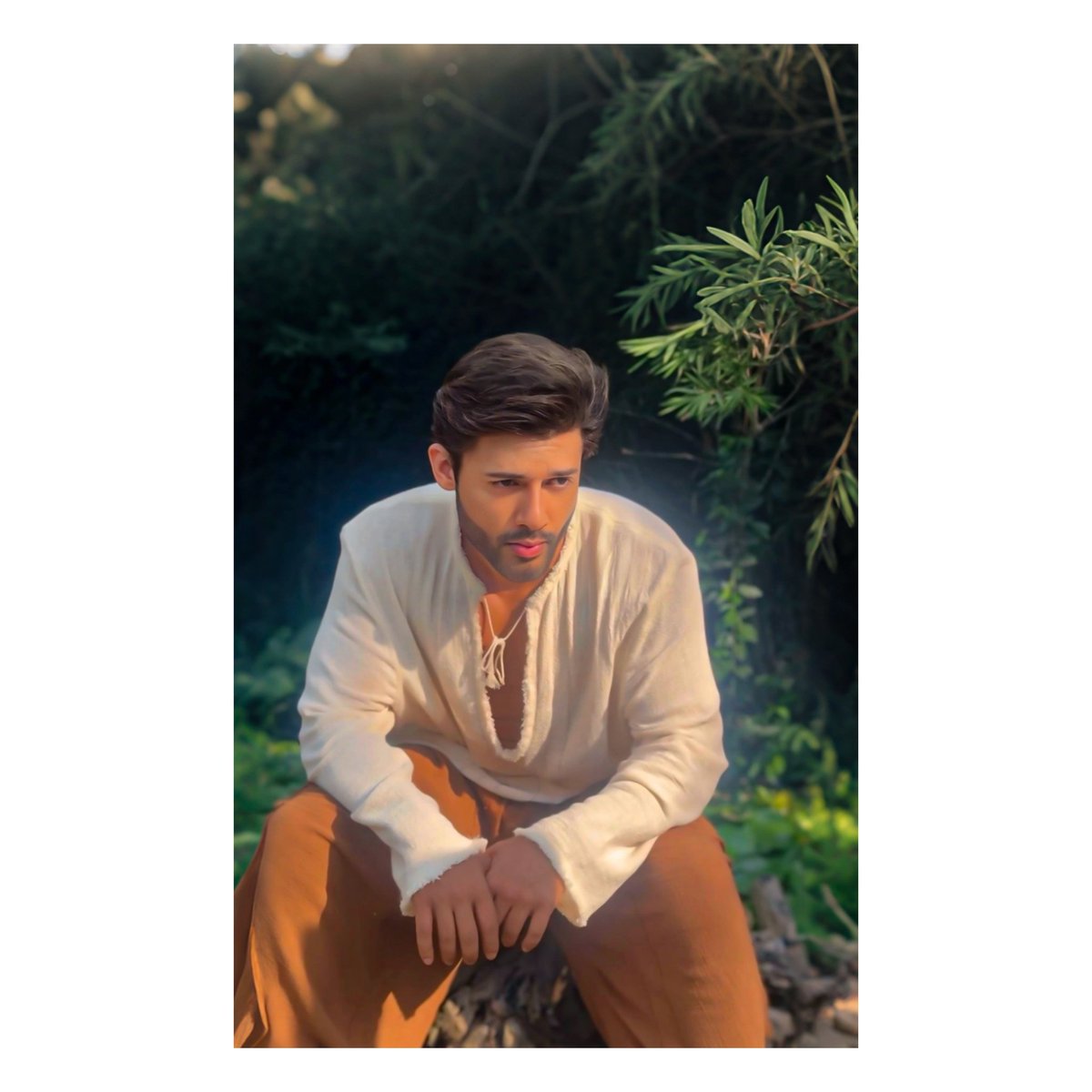 stebin_benfc's tweet image. A moment of stillness in a restless world. ✨

@stebinbenmusic 

#stebinben #StebinBenLive #stebinians #StyleIcon #sajna #nature #naturelovers