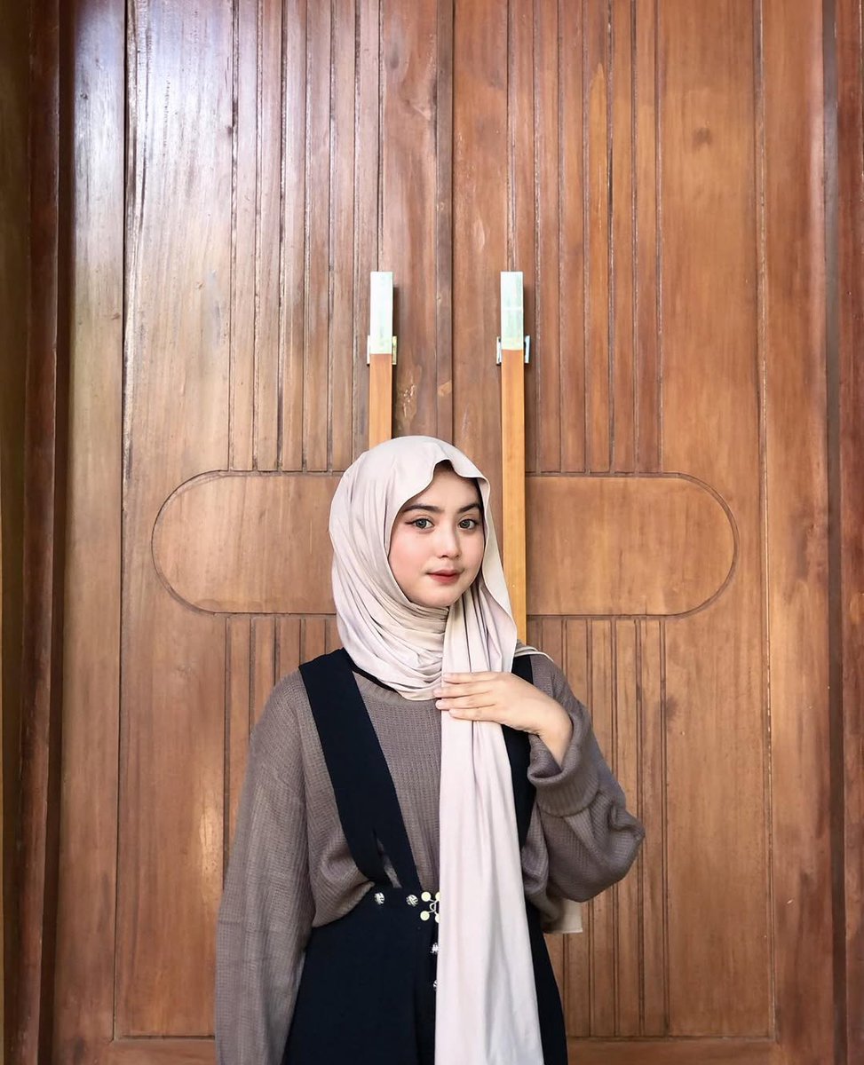 Malam Buat Client vina🫶🏻
Yang udah atur slot bisa DM vina ulang yahh bee 🤌🏼🫶🏻
#bobanten
#availbanten
#openbobanten
#bantencrot