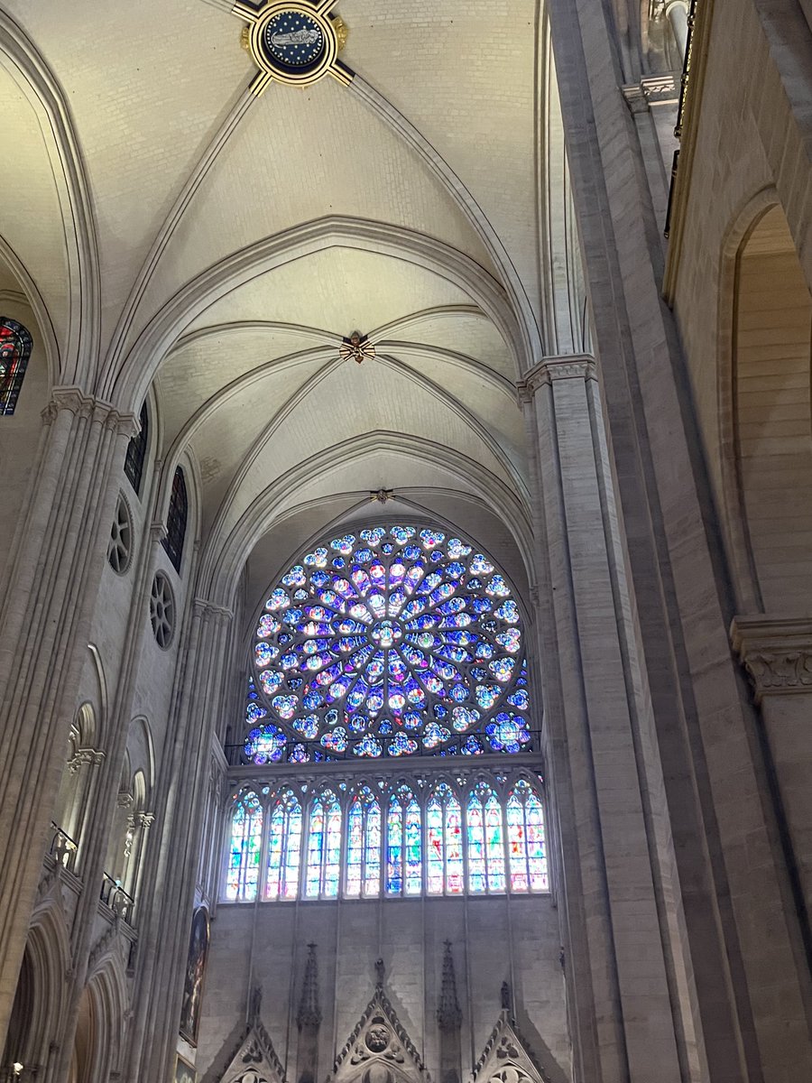 CBRE_Emma's tweet photo. Very beautiful Notre Dame ❤️ https://t.co/yjnJauMUVq