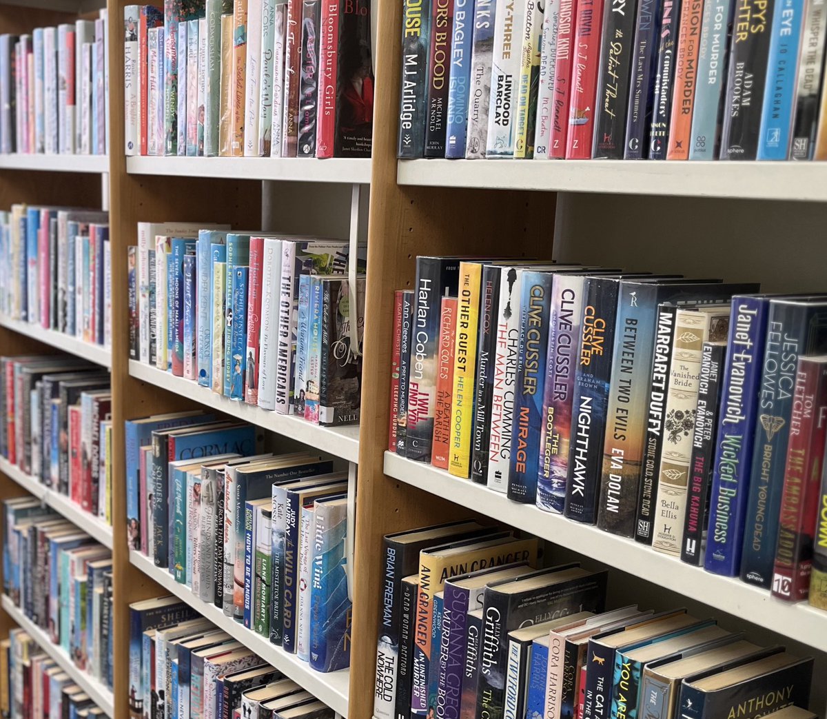 Croydon Libraries (@croydonlibs) on Twitter photo SERVICE UPDATE:
Selsdon will be closed today due to a serious incident on the complex
All other Croydon Libraries are open as usual
<a href="/yourcroydon/">Your Croydon</a> SERVICE UPDATE:
Selsdon will be closed today due to a serious incident on the complex
All other Croydon Libraries are open as usual
<a href="/yourcroydon/">Your Croydon</a>