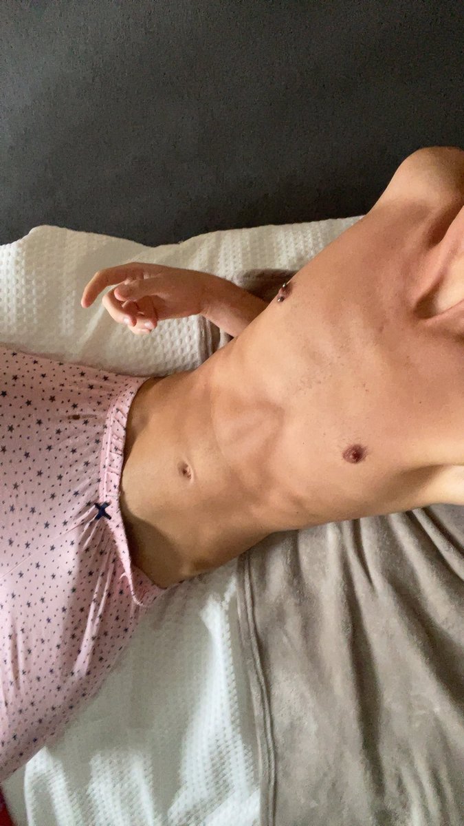 northern twink tweet media