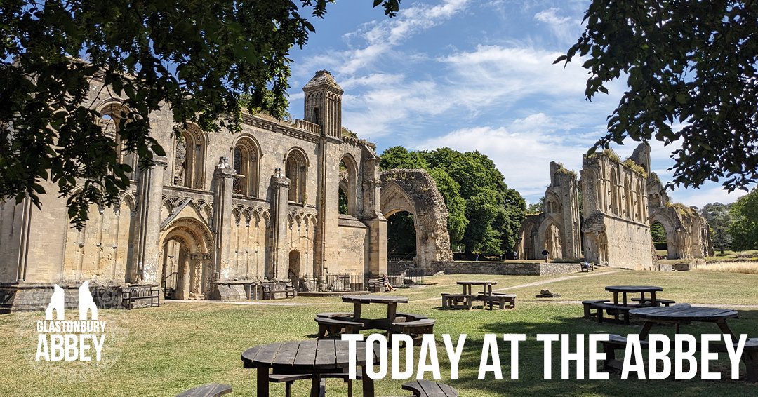 Today at the abbey! We've got plenty of activities to keep you entertained, all included in your abbey admission:

📜 Guided Living History tours at 11am, 12pm &amp; 3pm
🎼 Medieval Dance Display from 11:30am
🔨 Medieval Craft Demonstration from 1:30pm

#TodayattheAbbey #TATA