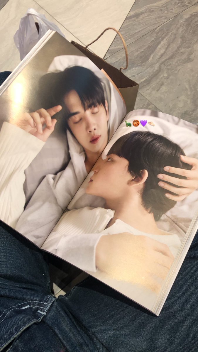 ละเมอ ◡̈ tweet media