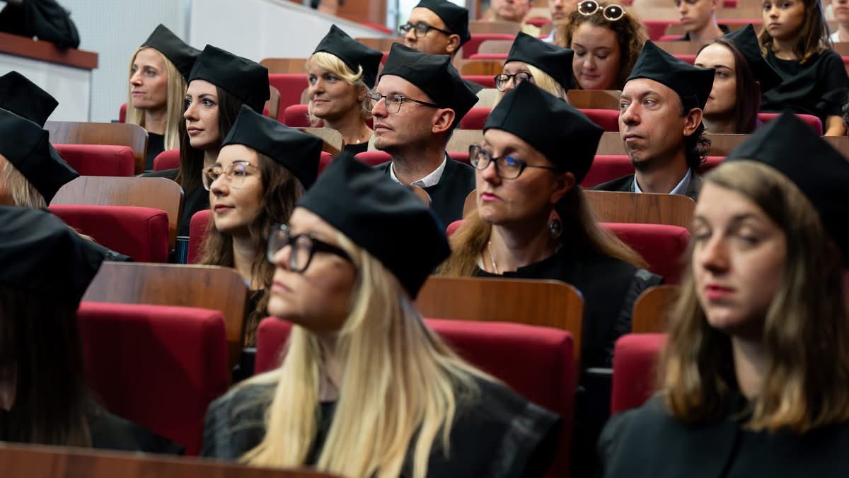 Zakończona, pierwsza edycja studiów podyplomowych <a href="/UKSW_Warszawa/">UKSW</a> z <a href="/AgencjaBadanMed/">Agencja Badań Medycznych</a> , którymi miałem zaszczyt kierować. Dziękuję za Waszą pilność i  chęć rozwoju🙏