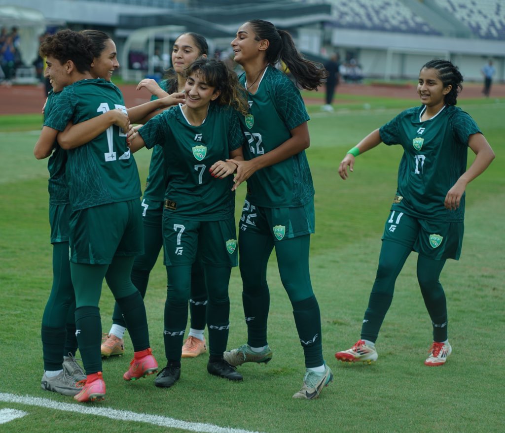 TheRealPFF's tweet image. What a way to announce yourself! Mariam Mahmood bags her debut goal for Pakistan!