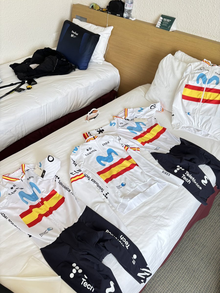 ivanromeo_03's tweet photo. Primera grande 1️⃣
Primer Tour 1️⃣

Llegó el día 〽️
Empieza el show, empieza @LeTour , todos al barco Ⓜ️🇪🇸

@Movistar_Team https://t.co/BK6CG6oI0d