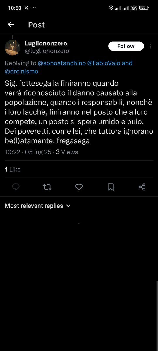 I novax sono così... Ti mandano un messaggio ma ti bloccano anche, così non puoi rispondergli...
Anziché essere contenti di non essersi vaccinati e di essere gli unici che sopravviveranno, rompono il cazzo.