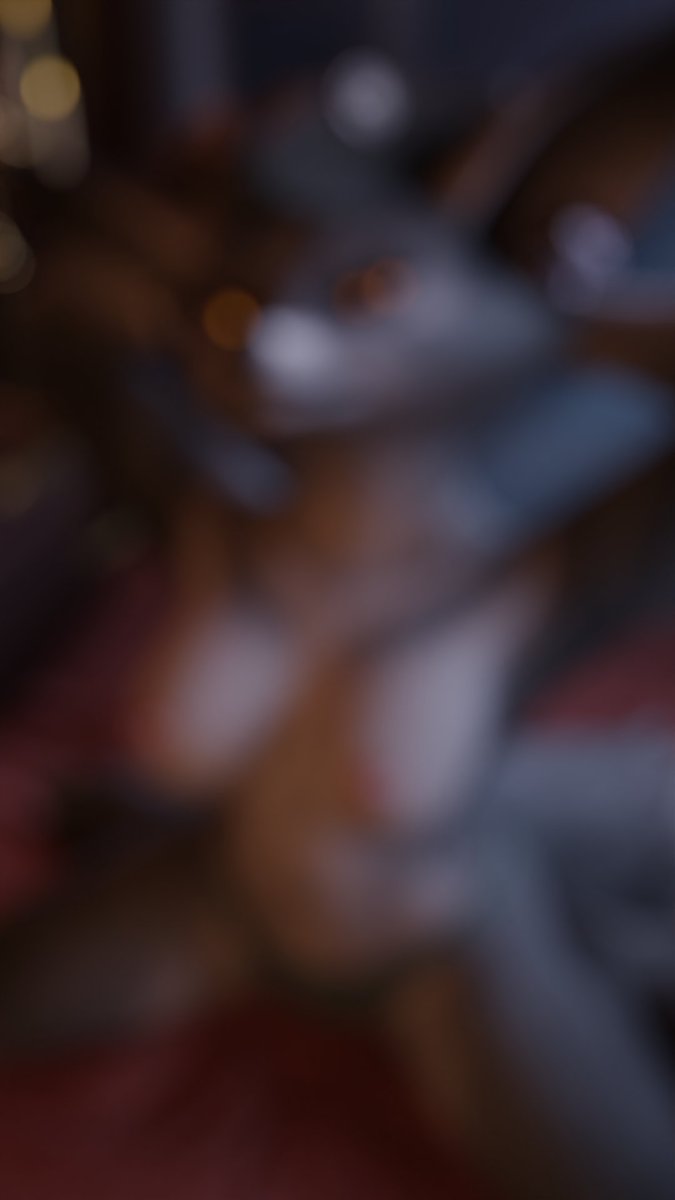 You know where to look.. 🌙