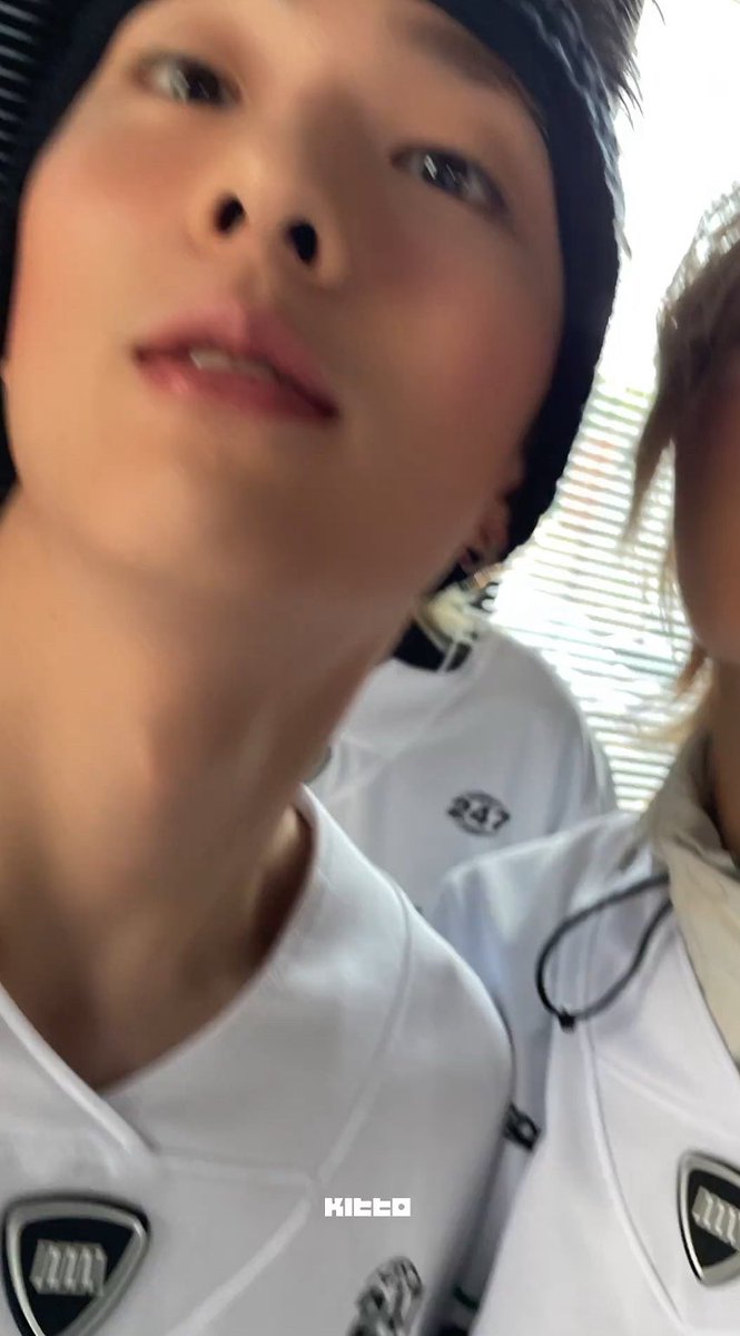 jiung_jjang's tweet image. 바부