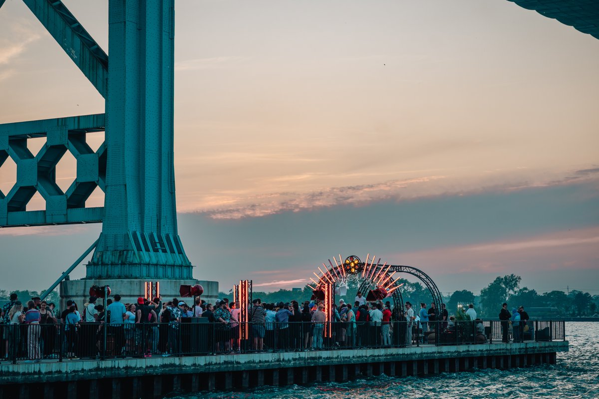 We love a waterfront party with a view! 🌇

Pier 24 came alive in Windsor Canada with Void Acoustics Nexus stacks, Tri Motions and Air Vantages delivering incredible clarity and bass against the glow of the city skyline. 🇨🇦

#VoidSpotted #VoidAcoustics #HearFeelConnect
