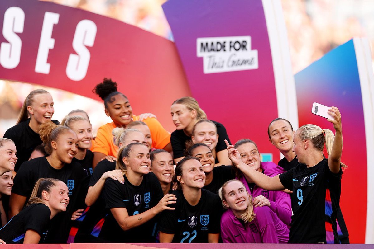 Sending our best wishes to the #Lionesses ahead of their UEFA #WEURO2025 opener against France tonight! 🏆 

📆 Sat 5 July
⏰ 8pm KO
📺 ITV &amp; BBC Radio 5 Live

We're all behind you 👏