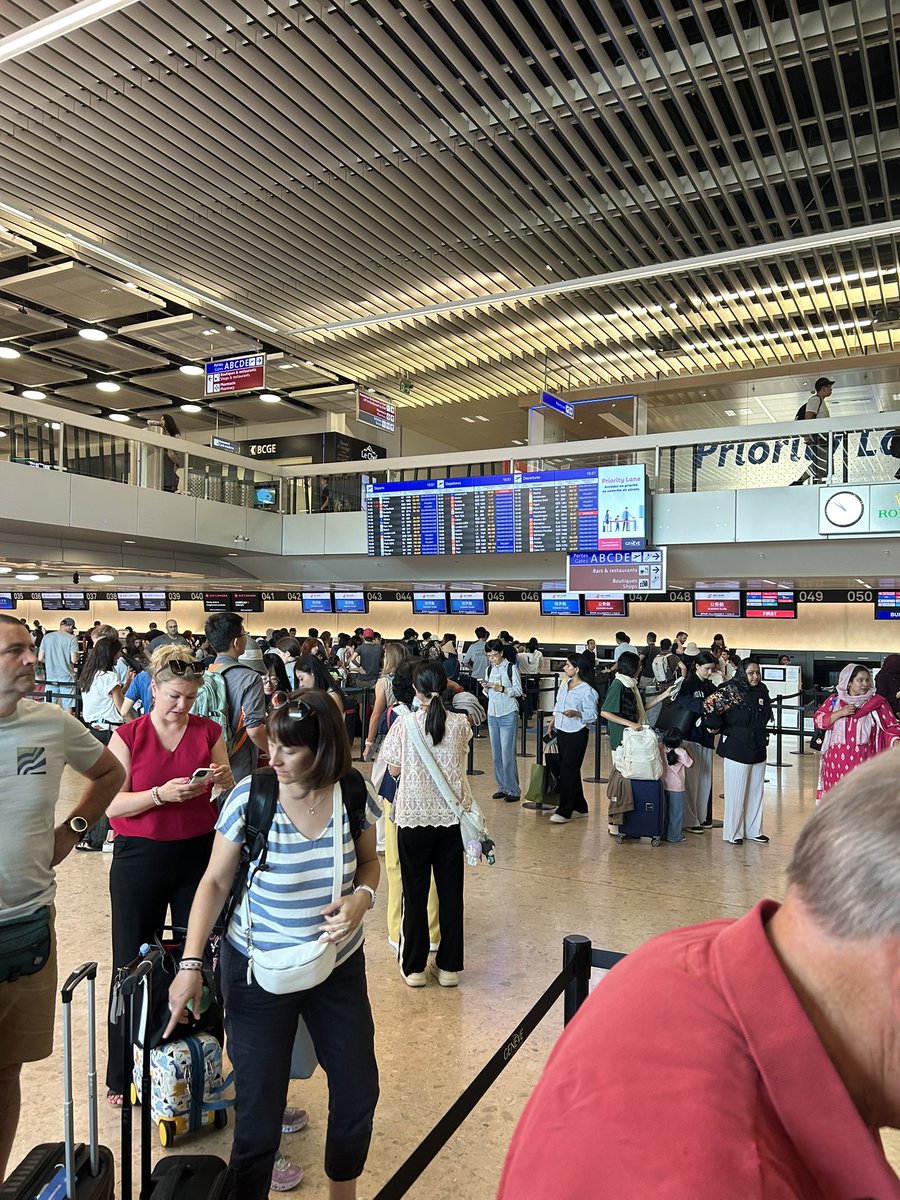 Peter Brennan (@brennansurgeon) on Twitter photo Nightmare end to a pleasant few days
With 2.5 hours notice <a href="/British_Airways/">British Airways</a> cancelled flight from Geneva to London
Absolute chaos with earliest flight back tomorrow
Waited 1hr in BA queue to be told I was in wrong one for hotel voucher. Appalling lack of communication & care Nightmare end to a pleasant few days
With 2.5 hours notice <a href="/British_Airways/">British Airways</a> cancelled flight from Geneva to London
Absolute chaos with earliest flight back tomorrow
Waited 1hr in BA queue to be told I was in wrong one for hotel voucher. Appalling lack of communication & care