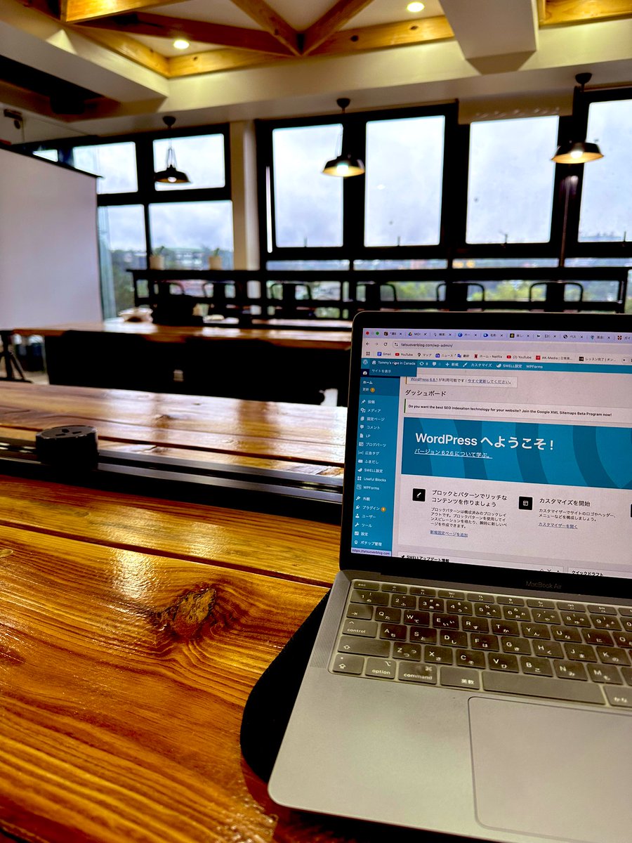 Tommysnote's tweet image. 実は2週間ほど、体調不良でした。

なかなか回復せずだましだまし仕事しながら、よくやく今日から完全復活です☺︎

ということで、この前エージェントの方に教えてもらったバギオ市内にあるコワーキングスペースに来て作業しています。

居心地良くて、コスパ良しで最高🙆‍♂️