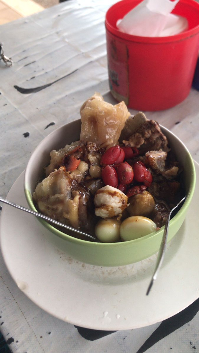 SNAILBRAD tweet media