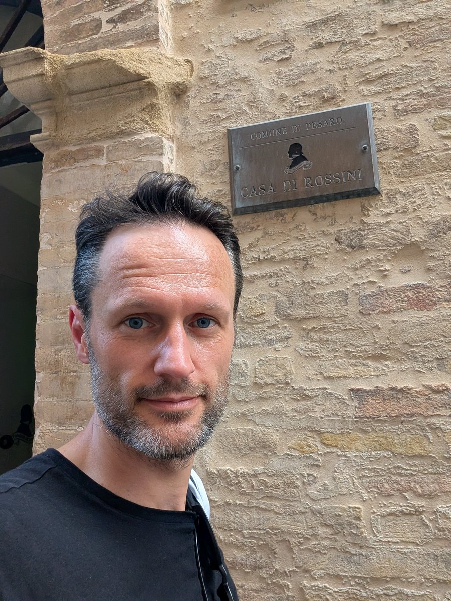 PM (@menaspap) on Twitter photo "A little bit of science, a little bit of heart. That is all."
<a href="/gioacigno/">M° Gioachino Rossini</a> 🧑🏻🔬♥️ "A little bit of science, a little bit of heart. That is all."
<a href="/gioacigno/">M° Gioachino Rossini</a> 🧑🏻🔬♥️