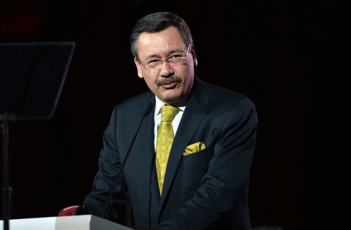 Ümit Özdağ: 

"Kendi partisinin kurucuları, genel başkan yardımcıları tarafından yolsuzlukla suçlanan Melih Gökçek'le ilgili soruşturma başlatılmadan, herhangi bir belediye başkanıyla ilgili yapılacak soruşturmanın kamuoyu vicdanında karşılığı yoktur."