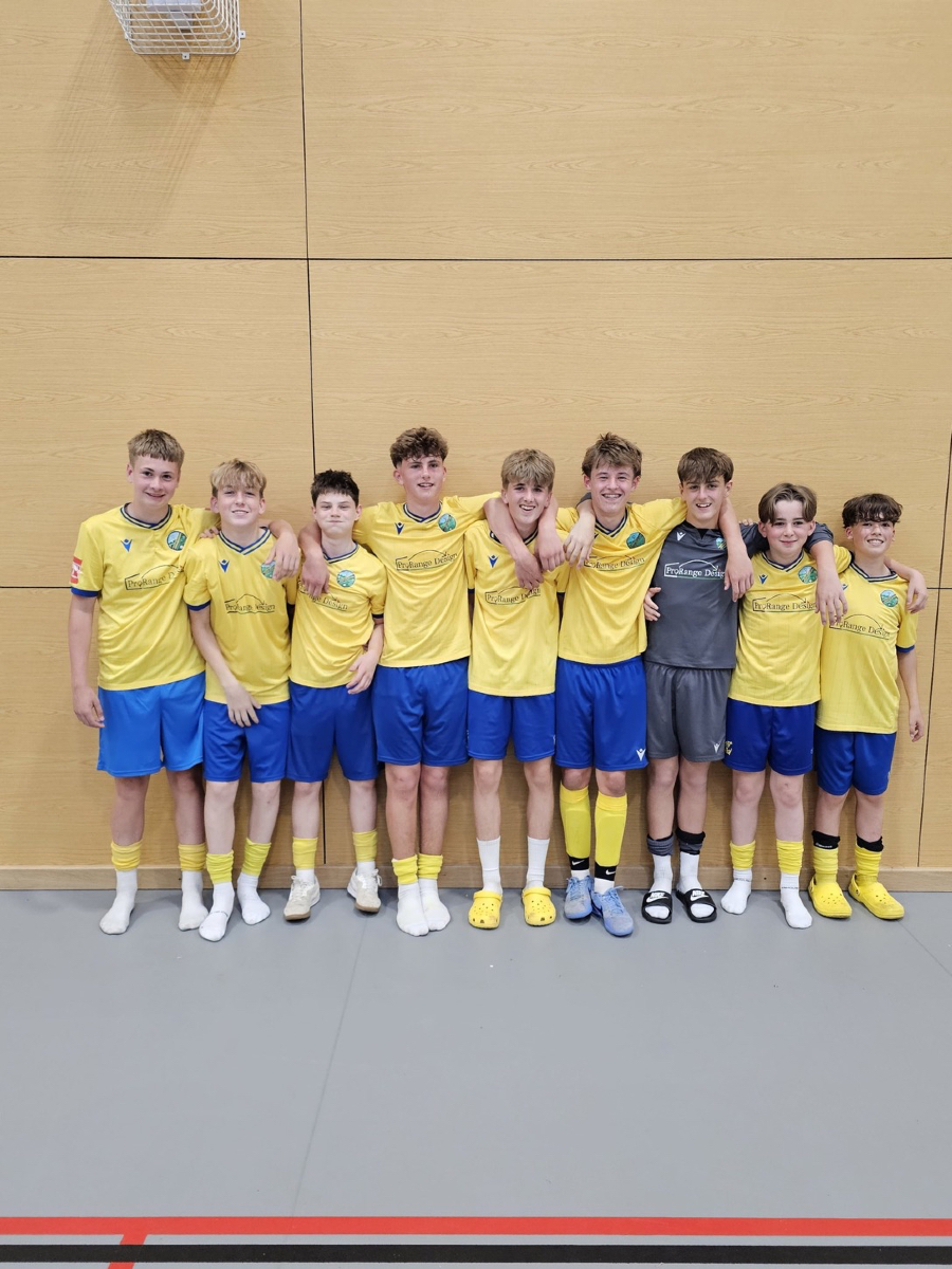 Ascot United FC (@ascotunitedfc) on Twitter photo Good luck to our U14's in their National Cup Final today up in Derby 🙌
<a href="/EnglandFutsal/">England Futsal</a>
#WeAreAscot #UpTheYellas💛💙 Good luck to our U14's in their National Cup Final today up in Derby 🙌
<a href="/EnglandFutsal/">England Futsal</a>
#WeAreAscot #UpTheYellas💛💙
