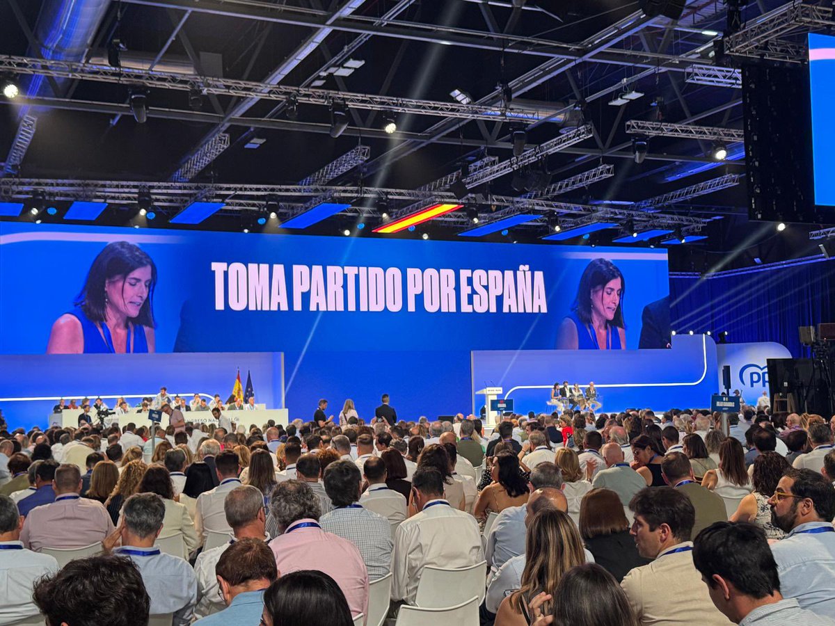 Comenzamos la jornada del Congreso Nacional <a href="/ppopular/">Partido Popular</a> con el debate y aprobación de la Ponencia de Estatutos. 
Un honor haber formado parte de este gran equipo.
#21CongresoNacionalPP #Españaenserio #PartidoPopular