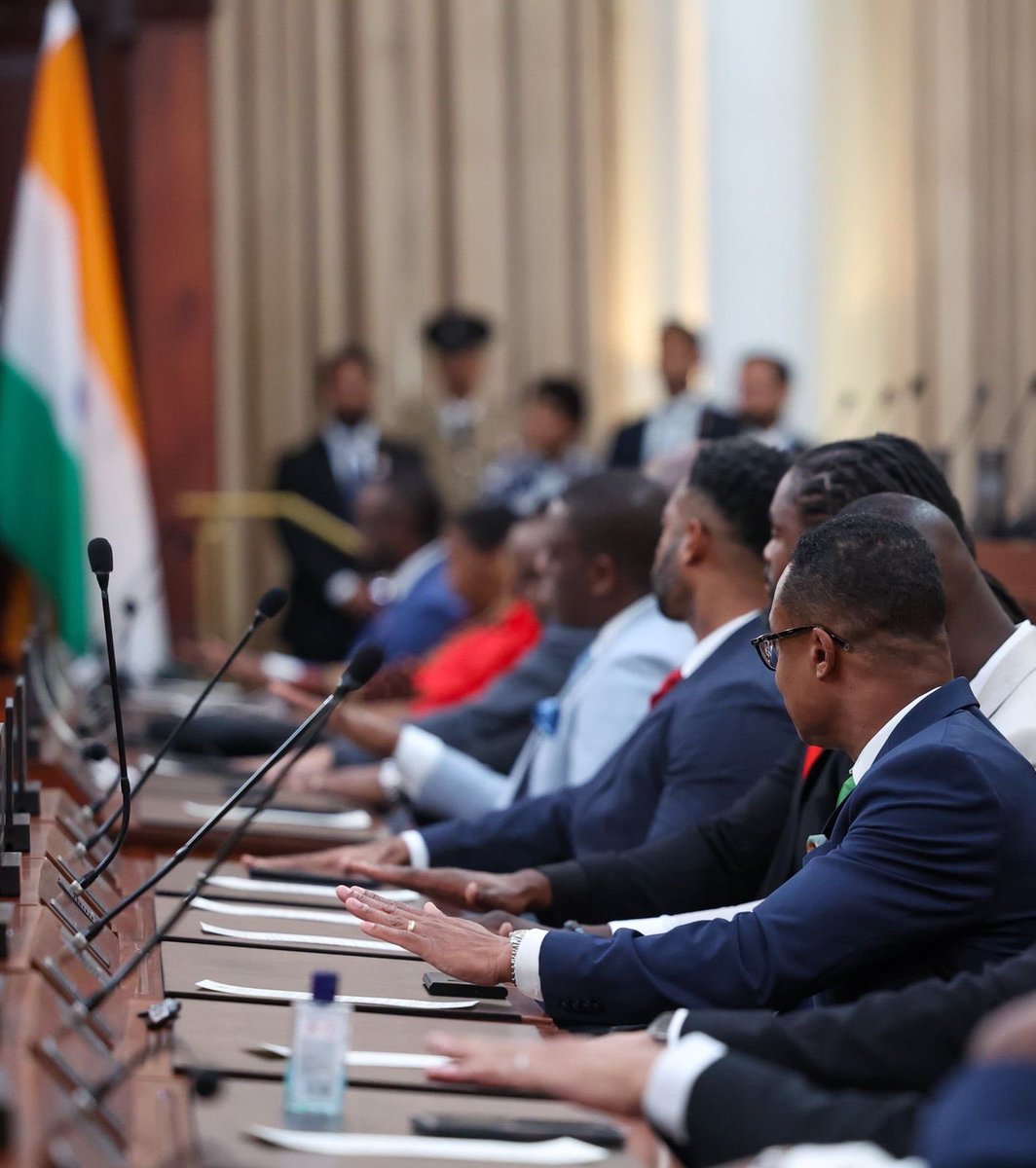 I am deeply honoured to stand before you, the elected representatives of a proud democracy and a friendly nation.

માનનીય પ્રધાનમંત્રી શ્રી <a href="/narendramodi/">Narendra Modi</a> જીએ ત્રિનિદાદ અને ટોબેગોની સંસદના સંયુક્ત સત્રને સંબોધિત કર્યું.