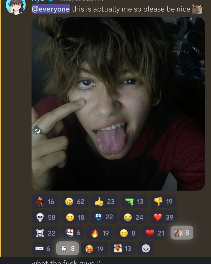 #subtwt  #cleptotwt #edtwt #nsfwtwtًً
Hola chicos soy nuevo yy busco mutis soy clepto ok y juego y me enkanta pll mucho más acepto a todo menos pedofilos y sofilicos ok solo eso bye si me repostean y me dan like y me siguen los sigo solo eso bye amores