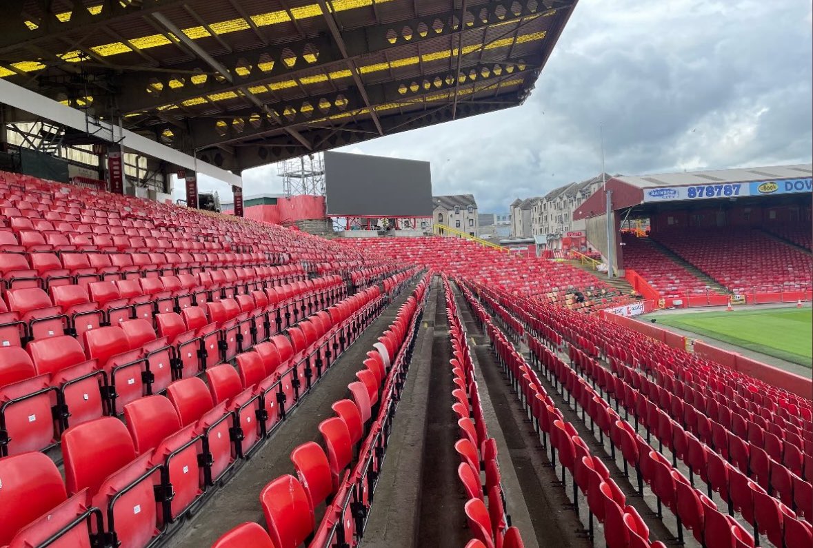 jaymoir_'s tweet image. Progress on the big screen 👀🔴
