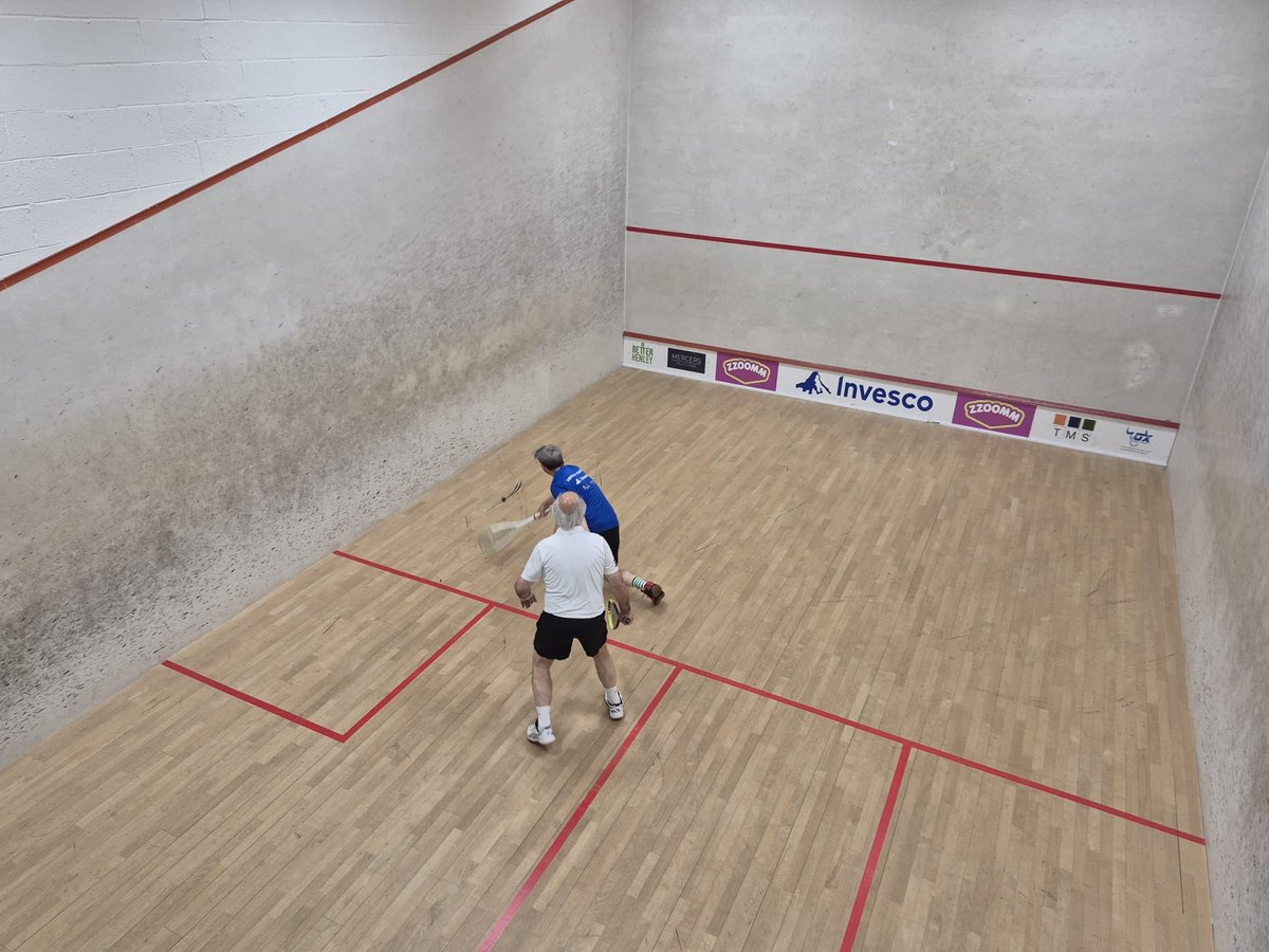Peter Hopkins at front of court in this week's match for Henley 2nds against University.