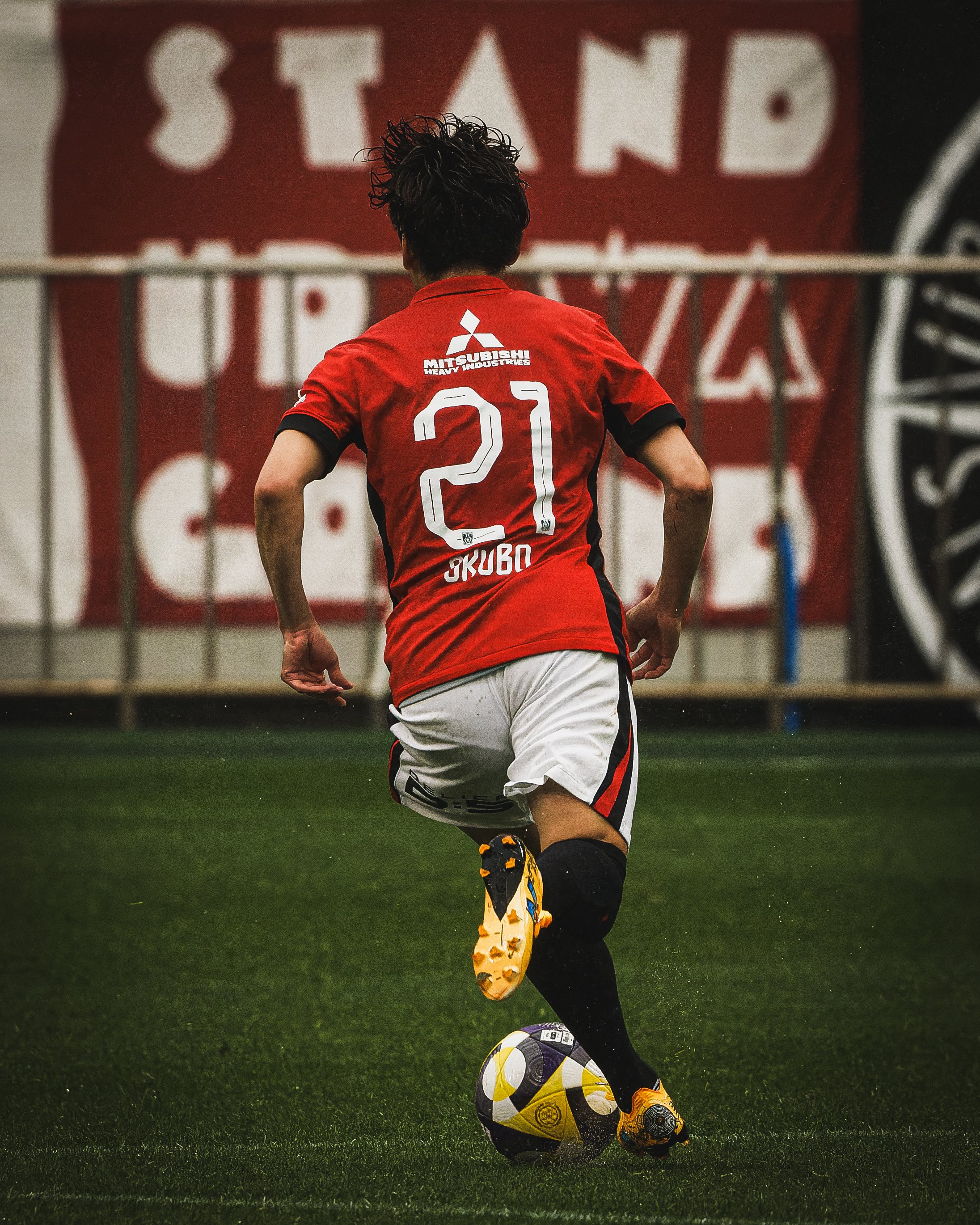 浦和レッズ SR スーパーレア オフショットver.アクリルスタンド 大久保智明 浦和レッズ SR スーパーレア オフショットver.アクリルスタンド 大久保智明