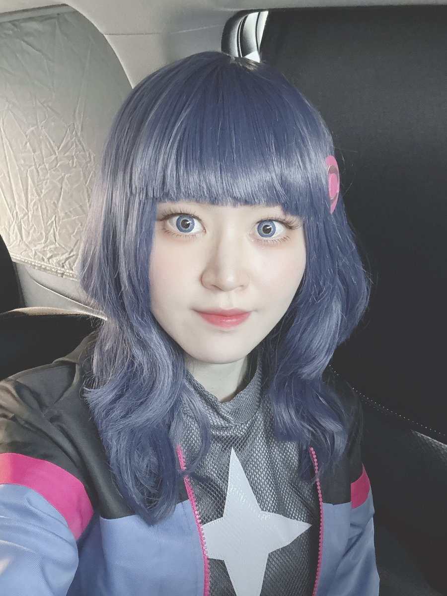 ラグコスで果林ちゃんコスプレしてます