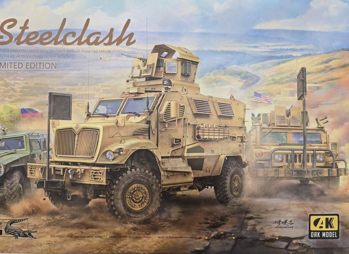 ModelscaleBrig1's tweet image. Haufenweise Spritzlinge in der Box für 2 Fahrzeuge. Mega