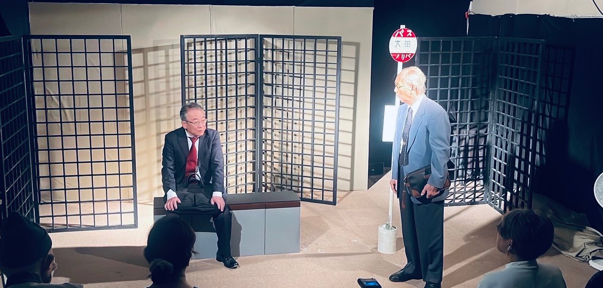 comenoko's tweet image. 劇団神戸のアトリエ公演が無事に終演しました。ありがとうございました。楽しかった💫