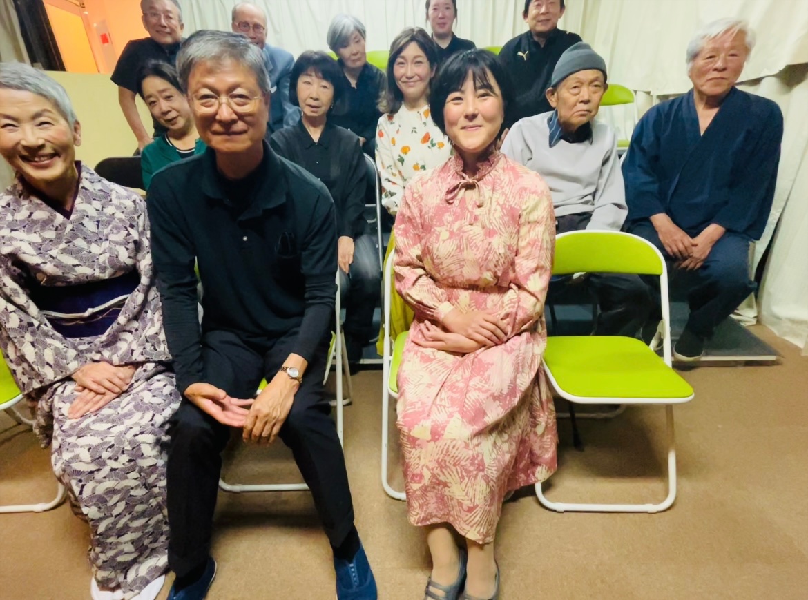 comenoko's tweet image. 劇団神戸のアトリエ公演が無事に終演しました。ありがとうございました。楽しかった💫