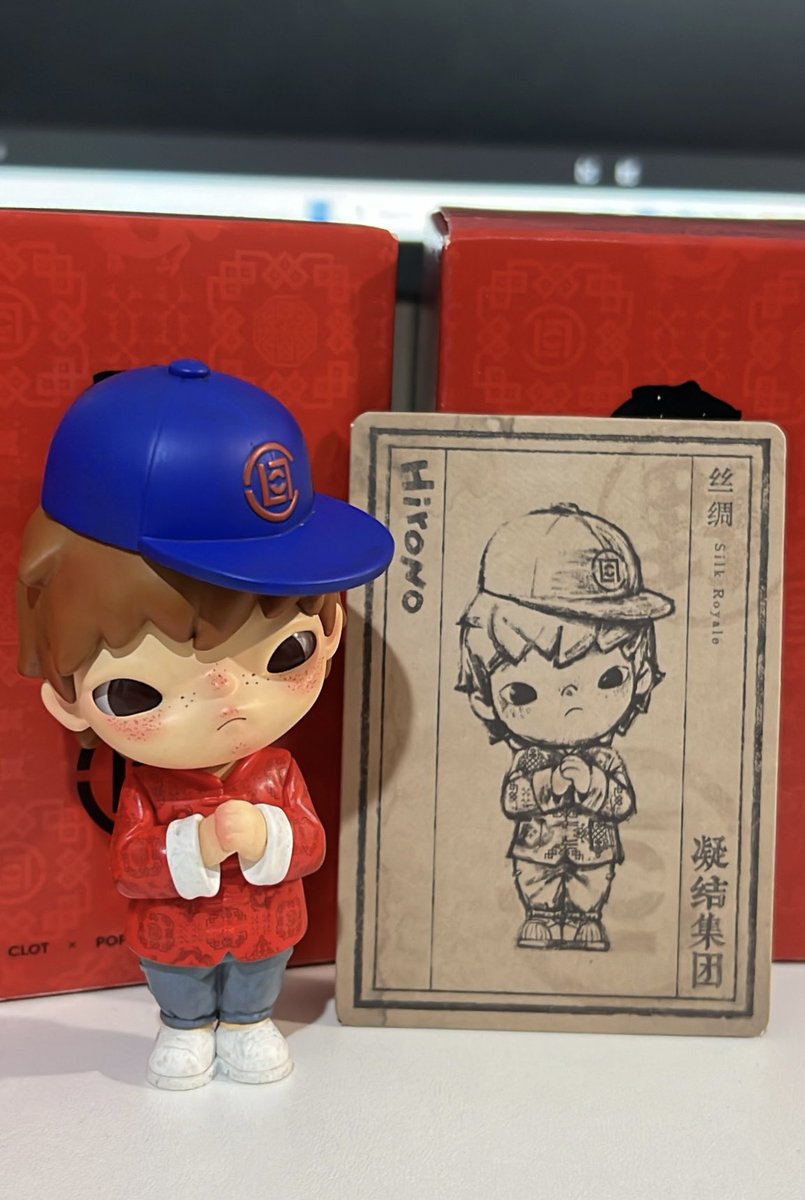 mooniedollz's tweet image. WTS LFB HIRONO PH  

 ✿ Popmart Hirono Silk Royale

➥ ₱600
➥ onhand
➥ good condi 
➥ unsealed, w/ box and card + foil  

mop: maya/gotyme
mod: sdd / j&amp;amp;t
📍taguig

🏷️ popmart hirono x clot series