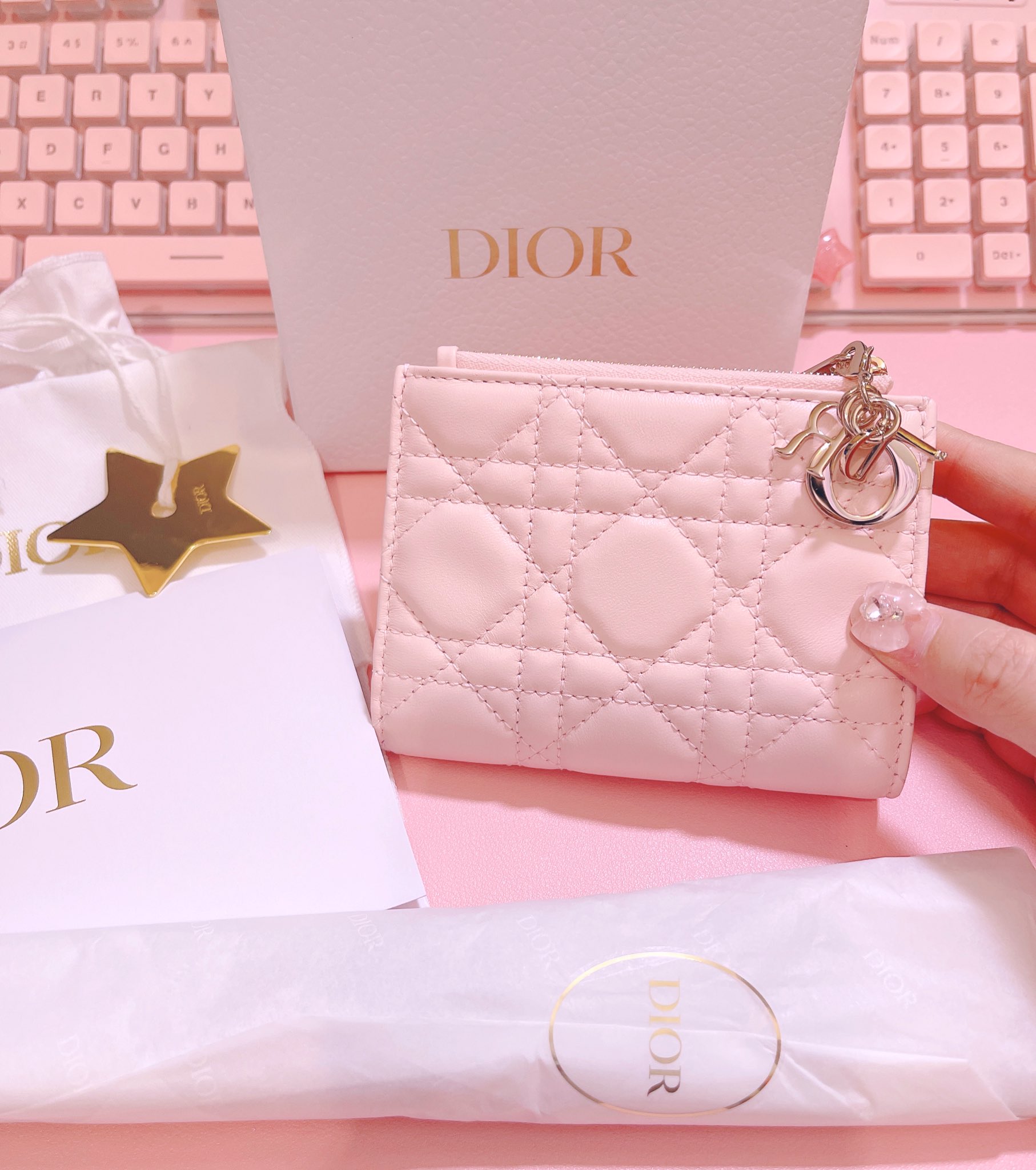 【春夏コレクション♡】DIOR D-Vinity リング なちゅりん on X:
