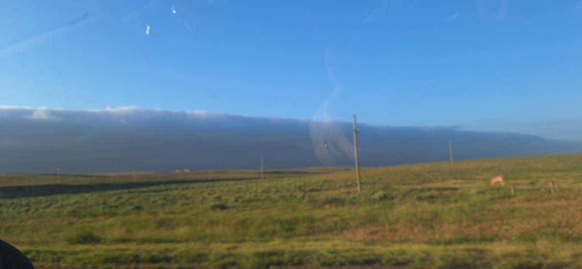 StephJane80's tweet photo. @jamesaydelott Good morning from the panhandle in Oklahoma in between balcony and Woodward Oklahoma on 412. https://t.co/7zAQGuHEqD