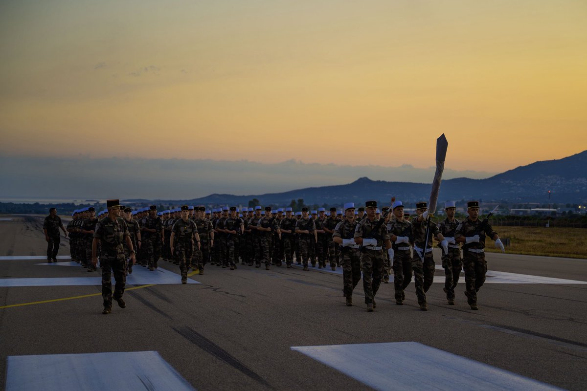 2e REP - 2e régiment étranger de parachutistes (@2repofficiel) on Twitter photo Le #14juillet, le <a href="/2REPOfficiel/">2e REP - 2e régiment étranger de parachutistes</a> défilera sur les Champs-Élysées à Paris.
En attendant les entraînements à Satory, on s’entraîne sur la piste de l’aéroport de Calvi.
#MoreMajorum Le #14juillet, le <a href="/2REPOfficiel/">2e REP - 2e régiment étranger de parachutistes</a> défilera sur les Champs-Élysées à Paris.
En attendant les entraînements à Satory, on s’entraîne sur la piste de l’aéroport de Calvi.
#MoreMajorum