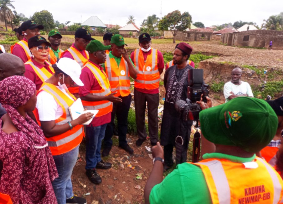 NEWMAPNIGERIA (@newmap_nigeria) on Twitter photo It is a working Saturday, the NEWMAP- EIB Teams are engaging communities to understand their concerns and work together towards sustainable solutions <a href="/OlumideIDOWU/">Mr. Climate</a> <a href="/FMEnvng/">Environment Ministry</a> <a href="/JEnvironmentNG/">Jewel Environmental Initiative</a> <a href="/Engr_Gajere/">Ngalaku Filibus Gajere(MNSE, RE.COREN)</a>
<a href="/environewsng/">EnviroNews</a> <a href="/msimire/">Michael Simire</a> <a href="/kaduna_southLGA/">Kaduna South Local Government Council</a> #NEWMAPEIB #CommunityFirst It is a working Saturday, the NEWMAP- EIB Teams are engaging communities to understand their concerns and work together towards sustainable solutions <a href="/OlumideIDOWU/">Mr. Climate</a> <a href="/FMEnvng/">Environment Ministry</a> <a href="/JEnvironmentNG/">Jewel Environmental Initiative</a> <a href="/Engr_Gajere/">Ngalaku Filibus Gajere(MNSE, RE.COREN)</a>
<a href="/environewsng/">EnviroNews</a> <a href="/msimire/">Michael Simire</a> <a href="/kaduna_southLGA/">Kaduna South Local Government Council</a> #NEWMAPEIB #CommunityFirst