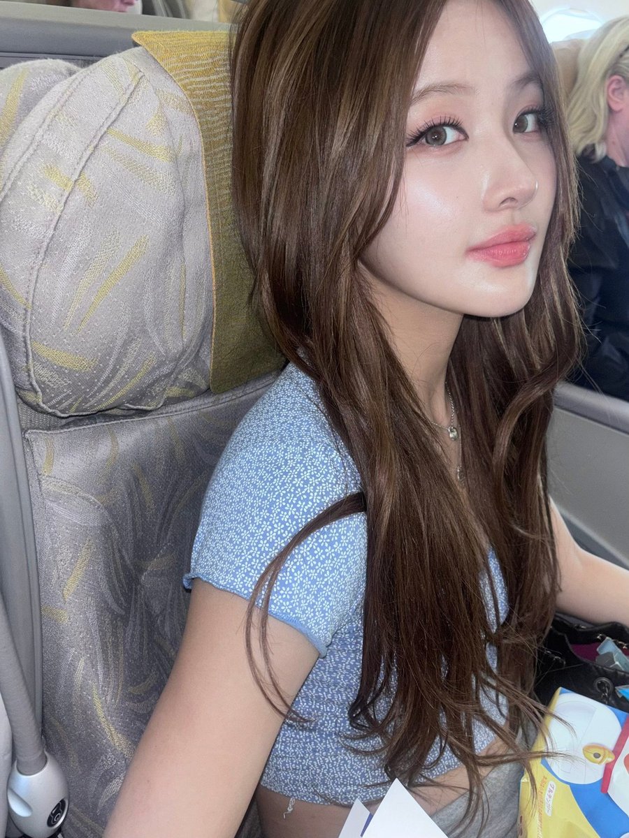 belle pics (@belleshimpics) on Twitter photo 
