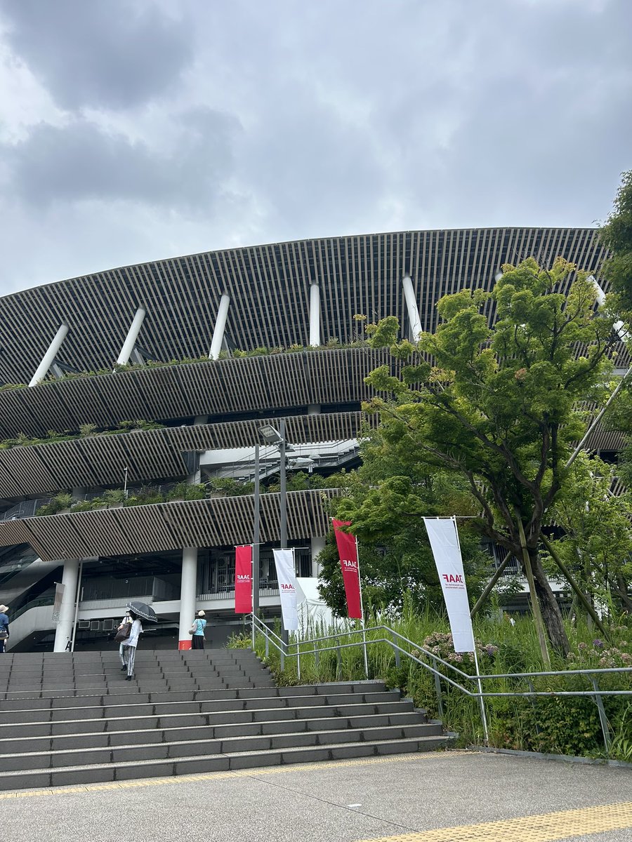 acuo25's tweet photo. 久しぶりの陸上！暑かった。日本陸上選手権 https://t.co/5ubsysgUsl