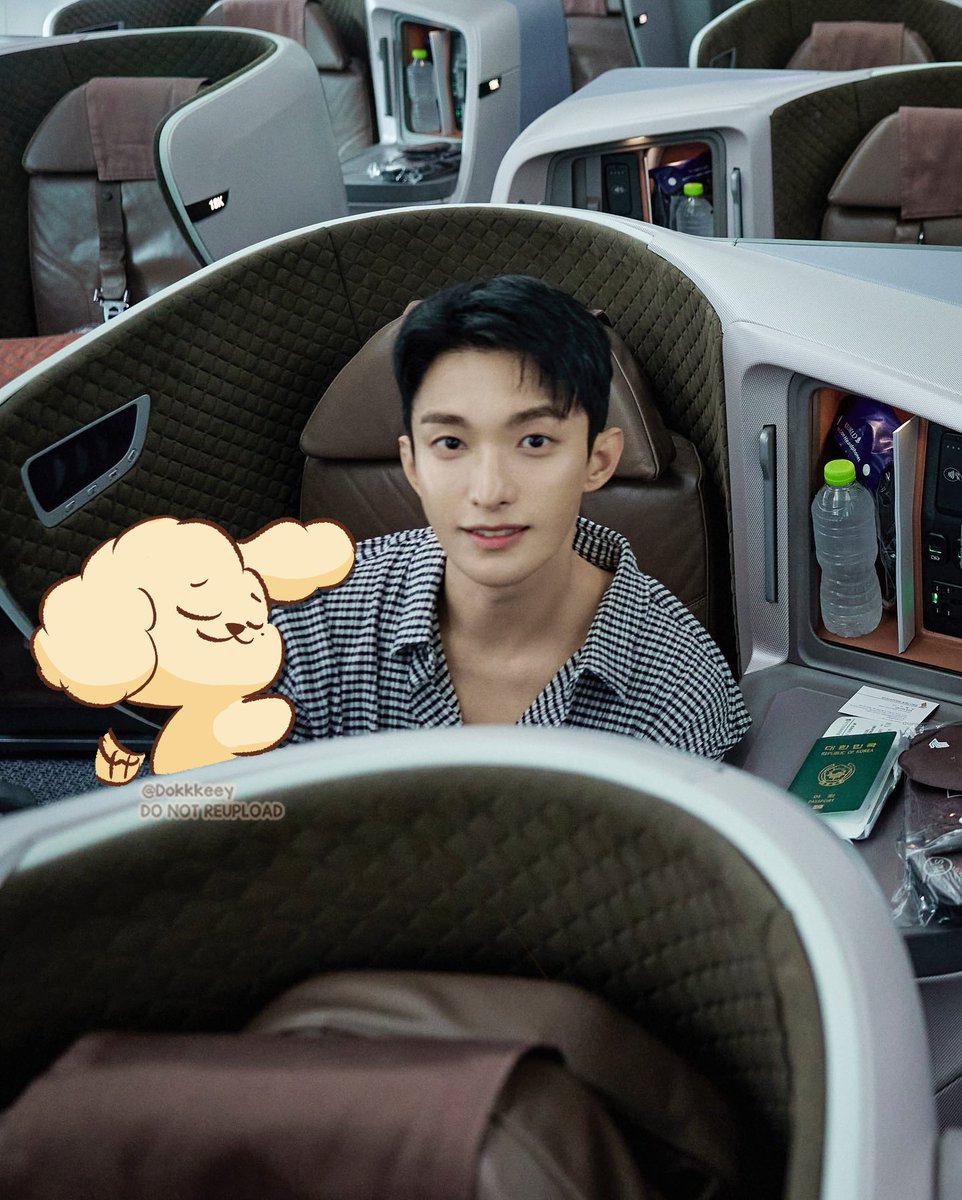 Dokkkeey's tweet photo. KyeomShu with their pretty babies❤️🐶🦌 https://t.co/15eLu0oTJv
