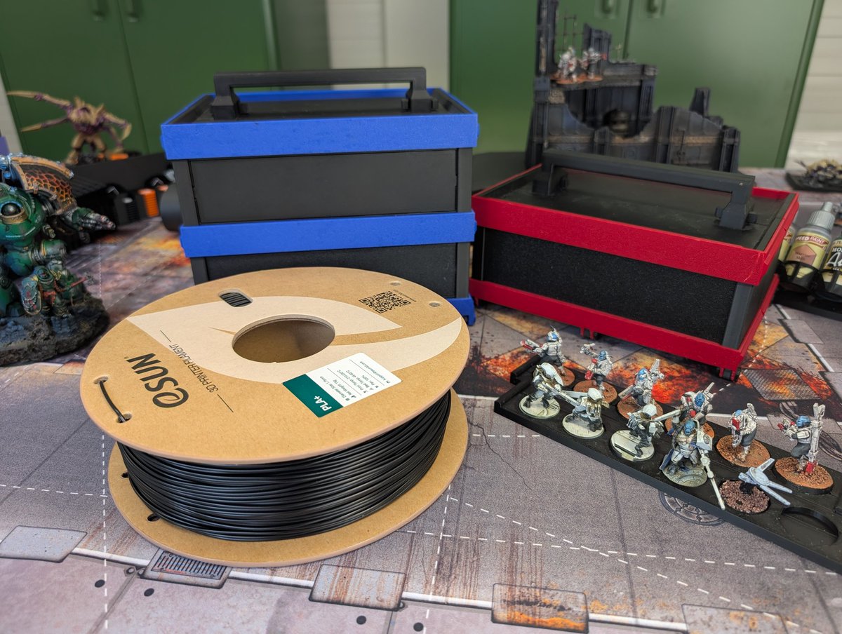 Newmanater's tweet photo. @esun3dfilament Day 4 of asking for a conversation with someone about a collaboration. Please Thanks https://t.co/YzGSdaqhGq