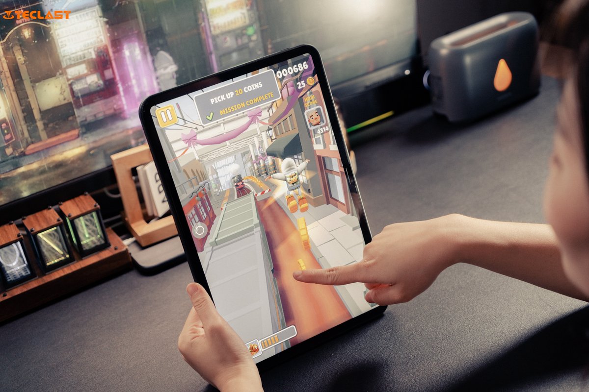 TeclastOfficial's tweet photo. Game on the big screen is so thrilling, have an absolute blast with your teammates🤩.
Teclast T65,July 4 - 7th at ¥20,900円, just go for it🚀! 💥 SECRET CODE ACTIVATED: 【2025NEWT65】
Shop it on Amazon Japan: https://t.co/RMMCo8ppYp
#TeclastT65 #GamingWeapon #BigScreenTeamPlay #newproduct