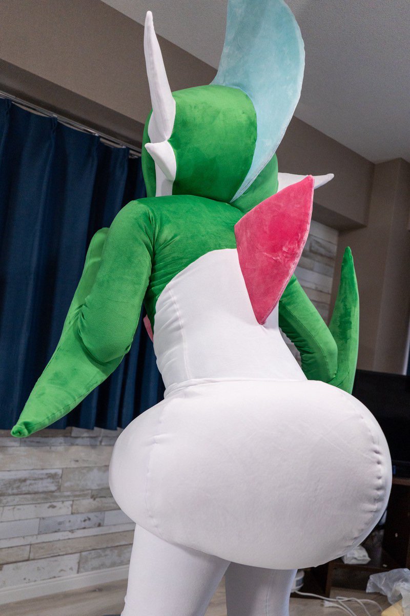 等身大エルレイドごっこ